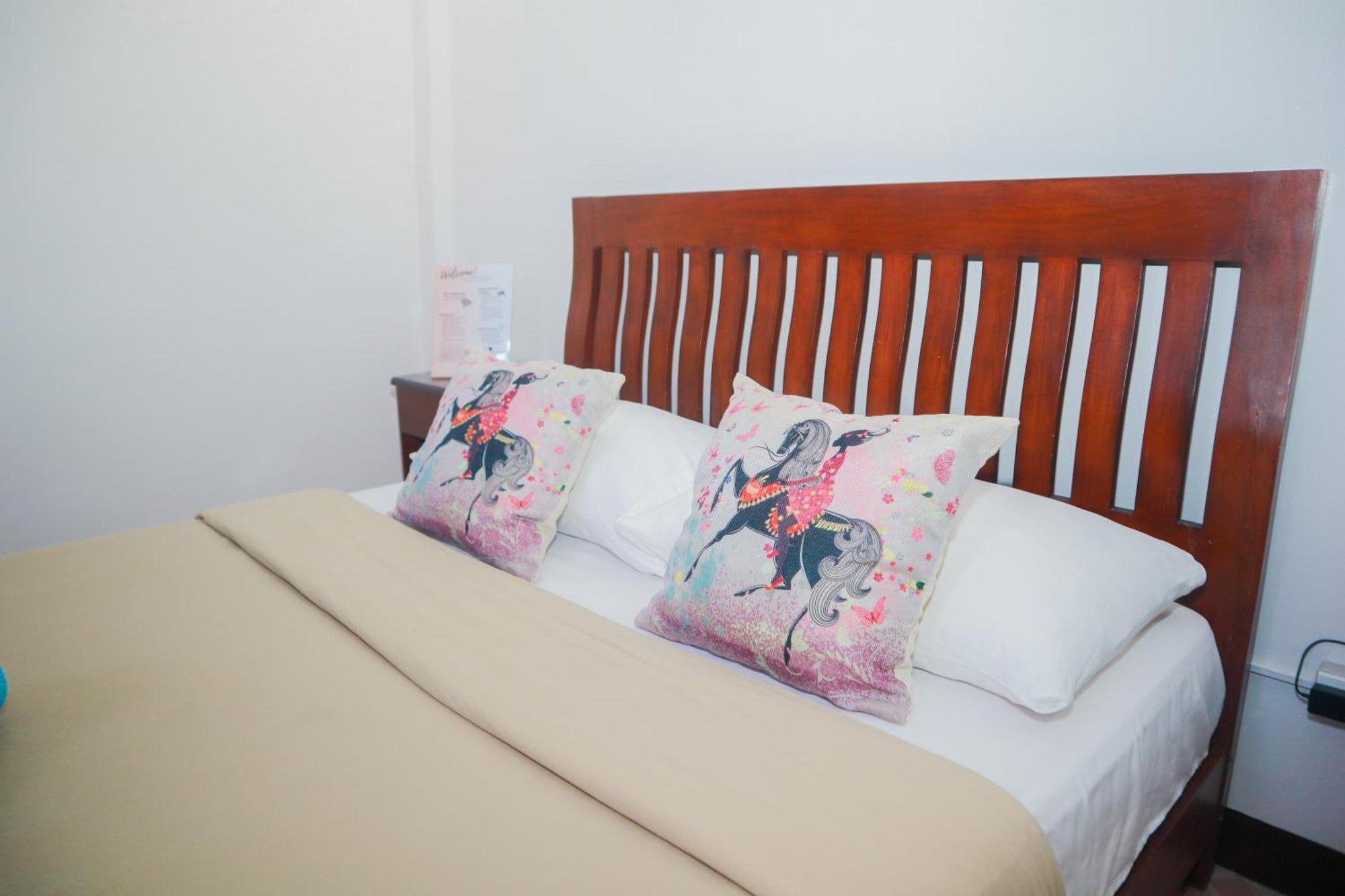 Olana Bed And Breakfast Labrador Exterior photo