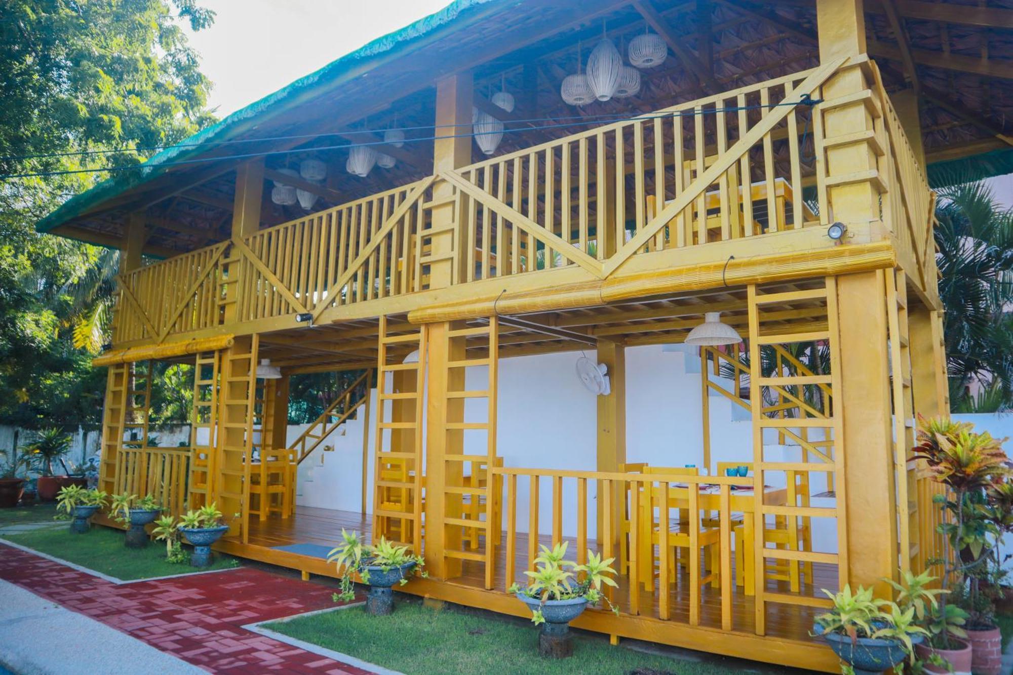 Olana Bed And Breakfast Labrador Exterior photo